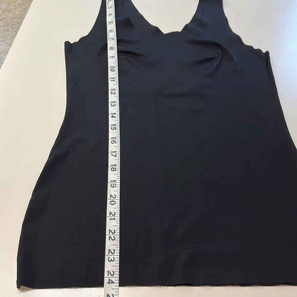 Bali shapewear tank - Picture 7 of 13